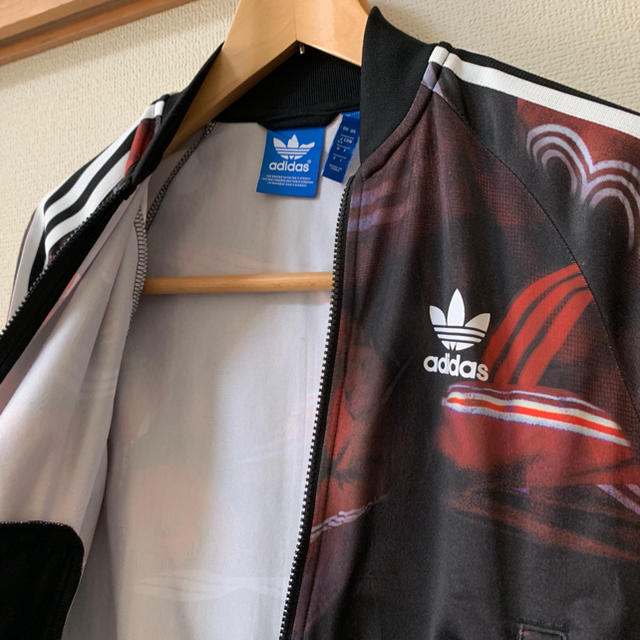 adidas(アディダス)の【おさる様専用】トラックトップジャージ メンズのトップス(ジャージ)の商品写真