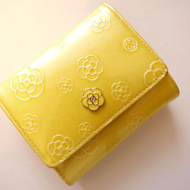 未使用 クレイサス CLATHAS 牛革 イエロー 長財布 カメリア 185430-9.jpg
