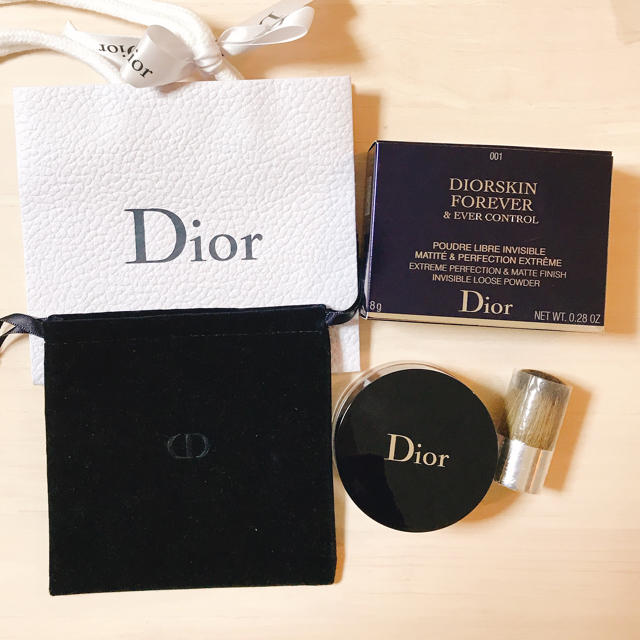 Dior(ディオール)のディオール フェイスパウダー コスメ/美容のベースメイク/化粧品(フェイスパウダー)の商品写真