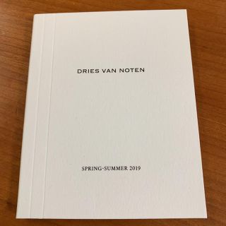 ドリスヴァンノッテン(DRIES VAN NOTEN)のドリスヴァンノッテン カタログ(ファッション)