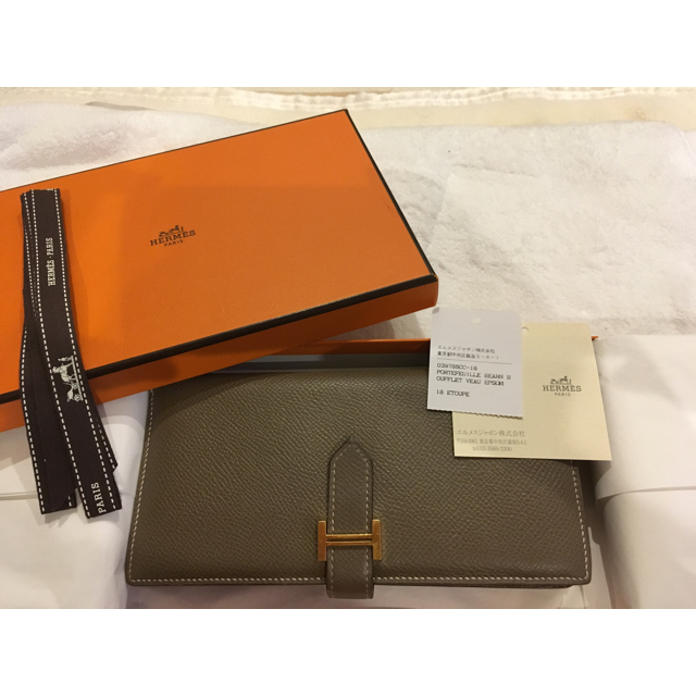 Hermes - エルメス エトゥープ2つ折り財布