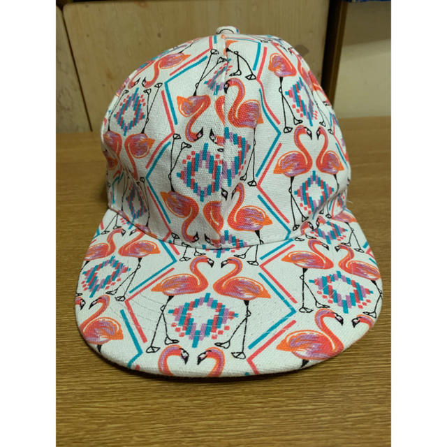  フラミンゴ柄  ストレートキャップ レディースの帽子(キャップ)の商品写真