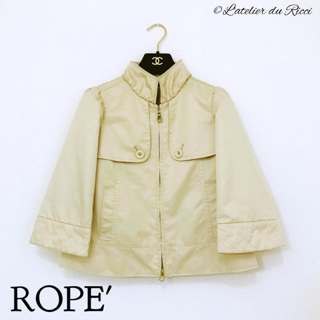 ROPE’(ロペ)の《美品》ROPE 春 Aライン ショート トレンチ  7号 レディースのジャケット/アウター(トレンチコート)の商品写真