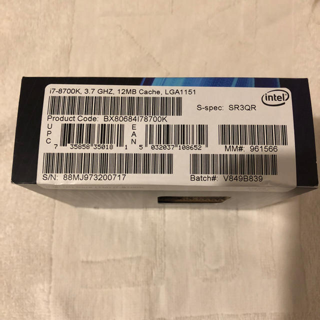 新品・未開封】CPU intel Core i-7 8700K 新品・未開封】CPU intel Core i-7 8700K