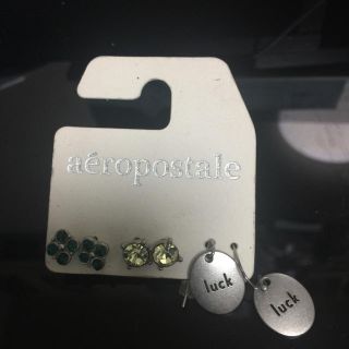 エアロポステール(AEROPOSTALE)のエアロポステール ピアス3点セット アメリカンイーグル姉妹ブランド(ピアス)