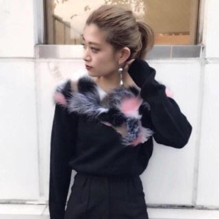 エモダ ニット/セーター(レディース)(ファー)の通販 79点 | EMODAの