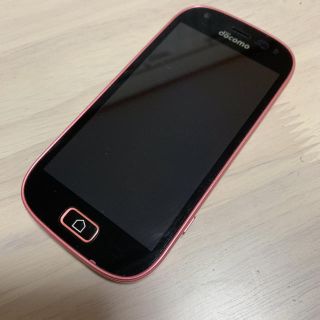 フジツウ(富士通)の【SIMロック解除済】美品 ドコモらくらくスマホ me F-03K ピンク(スマートフォン本体)