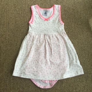 プチバトー(PETIT BATEAU)の新品★プチバトーボディドレス12M(ロンパース)