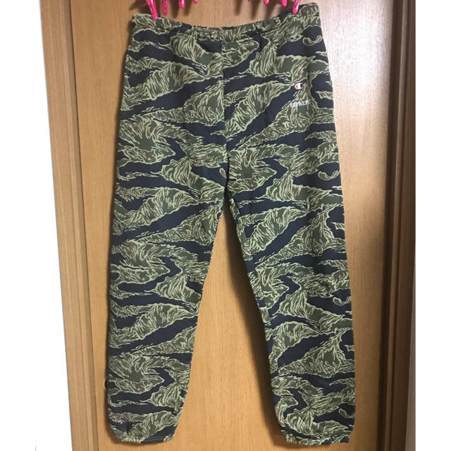 Supreme Champion Tiger Camo Sweat Pant L