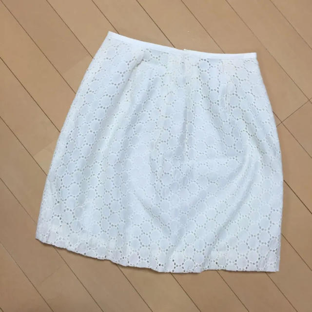 SHIPS(シップス)のシップス スカート 白 ホワイト レディースのスカート(ひざ丈スカート)の商品写真