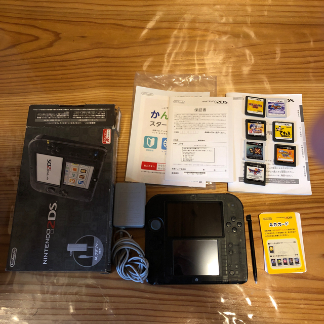 ニンテンドー2DS(ニンテンドー2DS)の任天堂2ds エンタメ/ホビーのゲームソフト/ゲーム機本体(携帯用ゲーム機本体)の商品写真