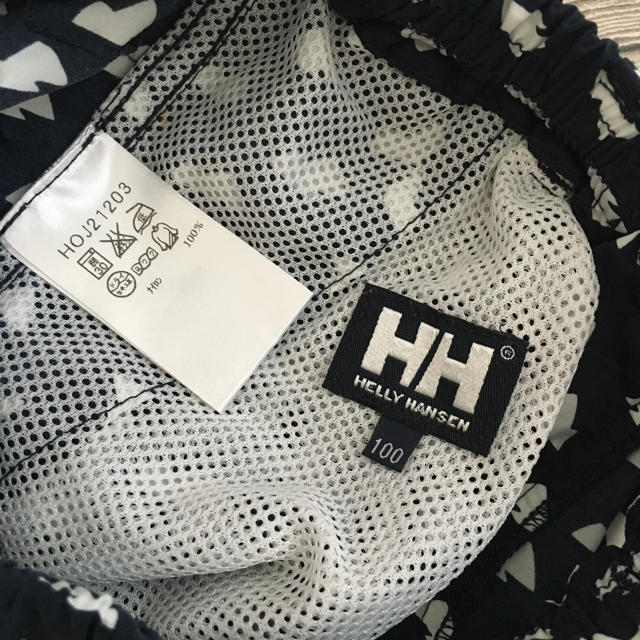 HELLY HANSEN(ヘリーハンセン)のヘリー ハンセン　水着  ドライパンツ ハーフパンツ 100 キッズ/ベビー/マタニティのキッズ服男の子用(90cm~)(水着)の商品写真