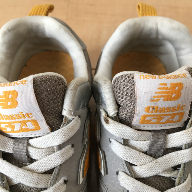 New Balance(ニューバランス)のニューバランス クラシック 574 ☆ スニーカー 美品 キッズ/ベビー/マタニティのキッズ靴/シューズ(15cm~)(スニーカー)の商品写真