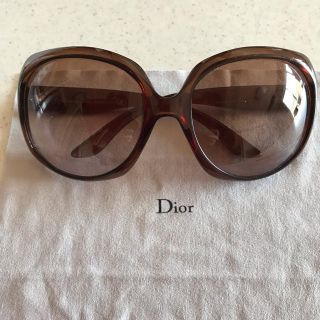 ディオール(Dior)のDiorサングラス ケース 箱付き(サングラス/メガネ)