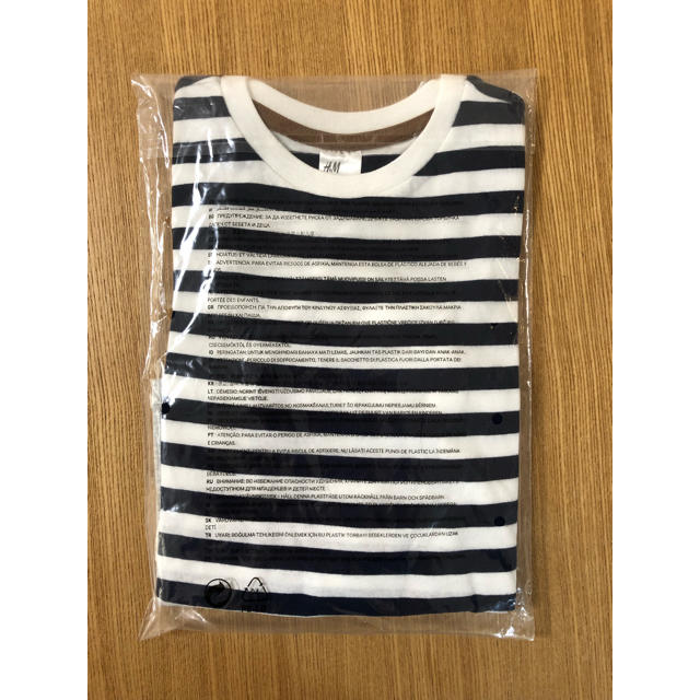 H&M(エイチアンドエム)のH＆M トップス2枚セット 新品 キッズ/ベビー/マタニティのキッズ服男の子用(90cm~)(Tシャツ/カットソー)の商品写真