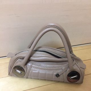 シャネル(CHANEL)のシャネル ハンドバック 長財布携帯入ります。CHANEL(ハンドバッグ)