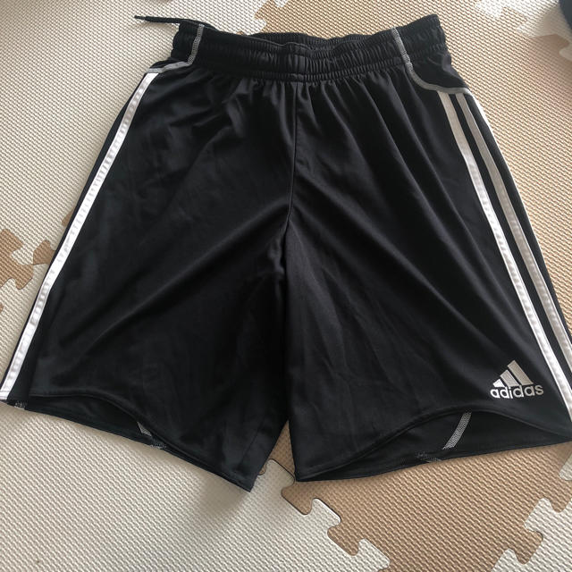 adidas(アディダス)の【中古】アディダス ハーフパンツ ロングパンツ ニットキャップセット メンズのパンツ(その他)の商品写真