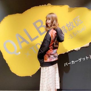 QALB 新作 パーカー(パーカー)