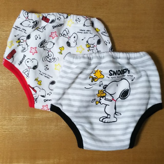 SNOOPY(スヌーピー)のトレーニングパンツ スヌーピー 80サイズ 2枚組 キッズ/ベビー/マタニティのおむつ/トイレ用品(トレーニングパンツ)の商品写真