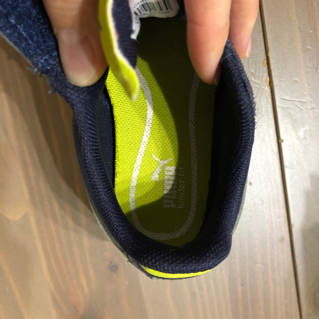 PUMA(プーマ)のプーマスニーカー14センチ キッズ/ベビー/マタニティのベビー靴/シューズ(~14cm)(スニーカー)の商品写真