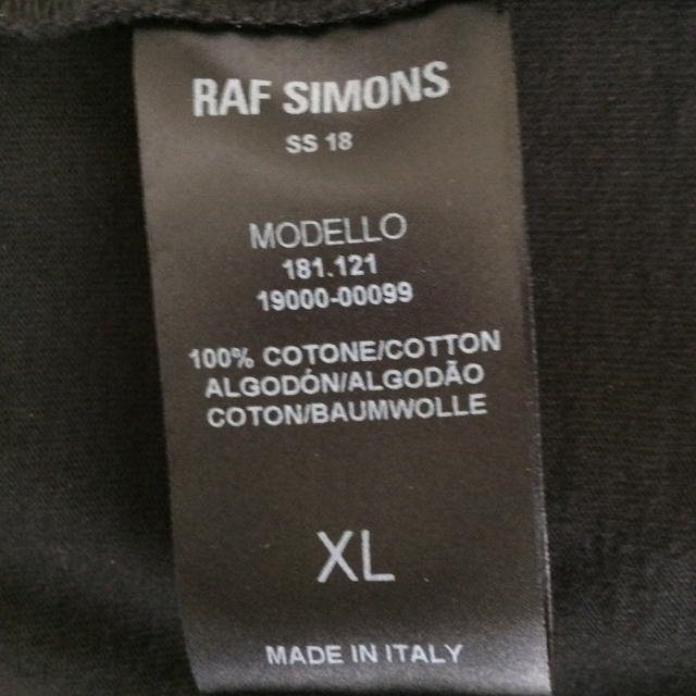 RAF SIMONS(ラフシモンズ)のラフシモンズ  フラワープリントTシャツ メンズのトップス(Tシャツ/カットソー(半袖/袖なし))の商品写真