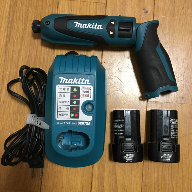 Makita - マキタ 7.2v ペンインパクトドライバ TD021D の通販 by 円空さん｜マキタならラクマ