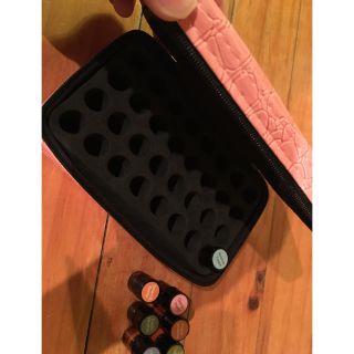 持ち運び用精油ケースの通販 by satoumi|ラクマ