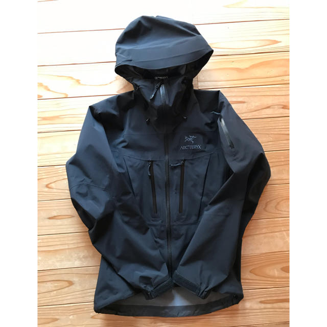 値下げ ARC'TERYX Alpha SV  xs アークテリクス アルファ