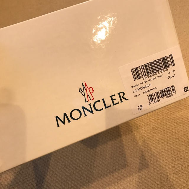 MONCLER(モンクレール)のモンクレール 靴箱のみ レディースのバッグ(ショップ袋)の商品写真