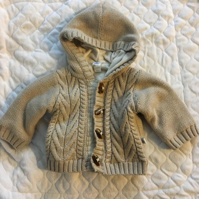 babyGAP(ベビーギャップ)のパーカー baby  GAP 60cm キッズ/ベビー/マタニティのベビー服(~85cm)(ジャケット/コート)の商品写真