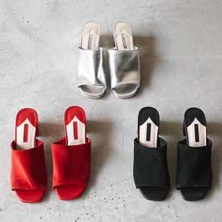 Moussy SQUERE MULE(ミュール)