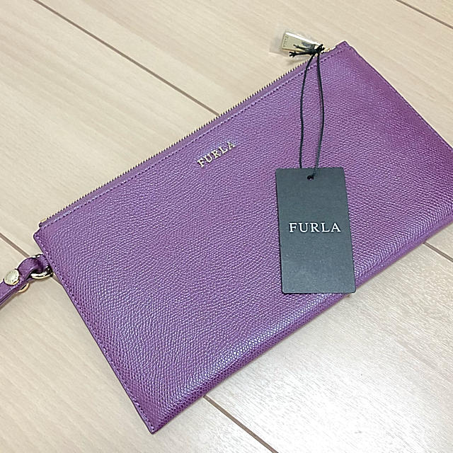 Furla(フルラ)の新品！フルラ  ポーチのみ レディースのファッション小物(ポーチ)の商品写真