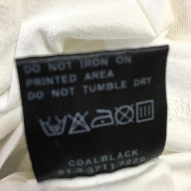 COALBLACK(コールブラック)のCOALBLAK 新品同様ＶネックＴ SALE メンズのトップス(Tシャツ/カットソー(半袖/袖なし))の商品写真