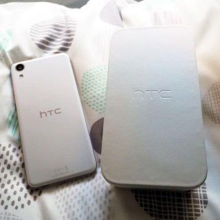 ハリウッドトレーディングカンパニー(HTC)の【中古】HTC Desire 626（楽天モバイル.Ver）(スマートフォン本体)