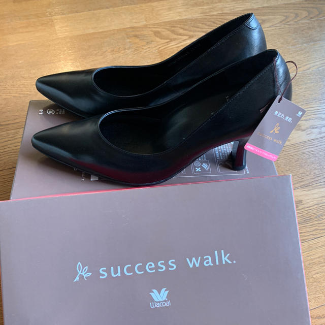 Wacoal success walk パンプス