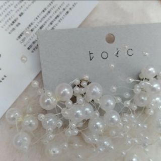 アダムエロぺ(Adam et Rope')のtorc ♡ モシャ パール ピアス ホワイト(ピアス)