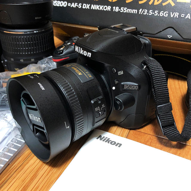 Nikon D5200ダブルズームキット 単焦点レンズ