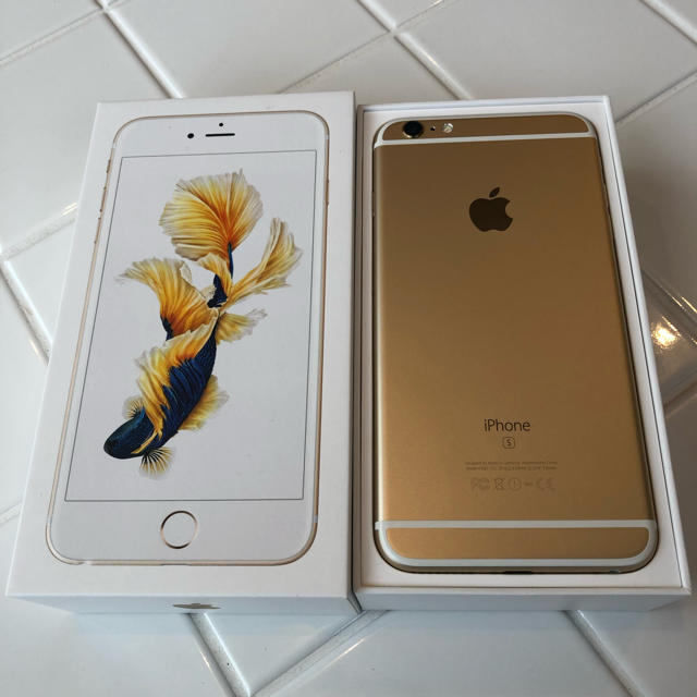 iPhone(アイフォーン)の iPhone 6s Plus Gold 16GB docomo  スマホ/家電/カメラのスマートフォン/携帯電話(スマートフォン本体)の商品写真