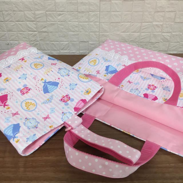 シンデレラ♡ゆめかわ♡ストライプ♡レース♡レッスンバッグ&上履き入れ♡ ハンドメイドのキッズ/ベビー(バッグ/レッスンバッグ)の商品写真