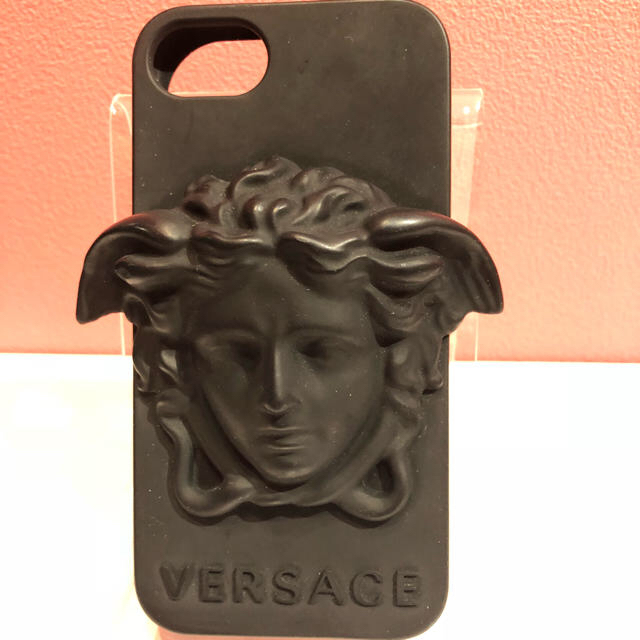 エルメス iphone8plus ケース 手帳型 、 VERSACE - 新品未使用     ベルサーチ   スマホケースの通販 by マルムス's shop｜ヴェルサーチならラクマ