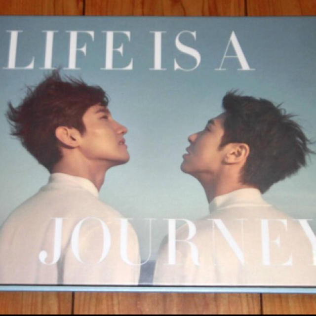 本日限定お値引き‼️TVXQ ! LIFE IS A JOURNEYおまけ付き