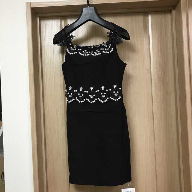 Daisy(デイジー)のオフショル パール ビーズ タイト ドレス ワンピース ブラック キャバドレス レディースのフォーマル/ドレス(ナイトドレス)の商品写真