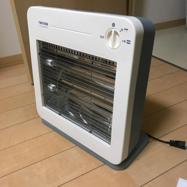 専用  電気ストーブ スマホ/家電/カメラの冷暖房/空調(電気ヒーター)の商品写真