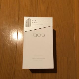 アイコス(IQOS)のiQOS 3  美品 ホワイト(タバコグッズ)