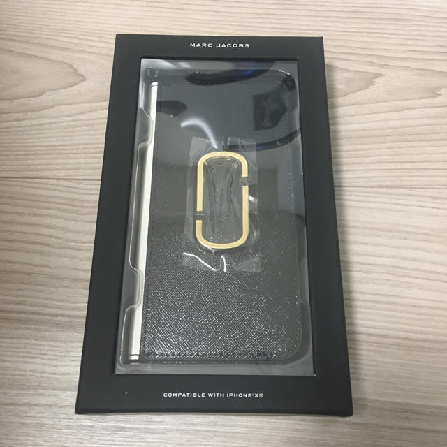 MARC JACOBS - 【新品】マークジェイコブズ iPhone XR ケースの通販 by Amelia’s shop｜マークジェイコブスならラクマ