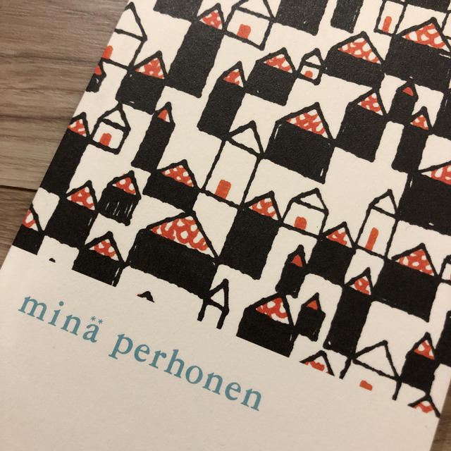 mina perhonen(ミナペルホネン)のミナペルホネン 非売品 ノート ノベルティー エンタメ/ホビーのコレクション(ノベルティグッズ)の商品写真