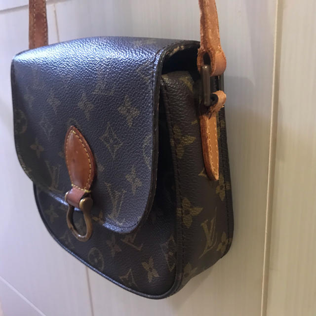 LOUIS VUITTON(ルイヴィトン)のVUITTON ショルダーバッグ レディースのバッグ(ショルダーバッグ)の商品写真