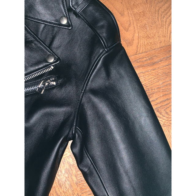 moussy(マウジー)のMOUSSY♡ライダースHL OFF SHOULDER BIKER JACKET レディースのジャケット/アウター(ライダースジャケット)の商品写真