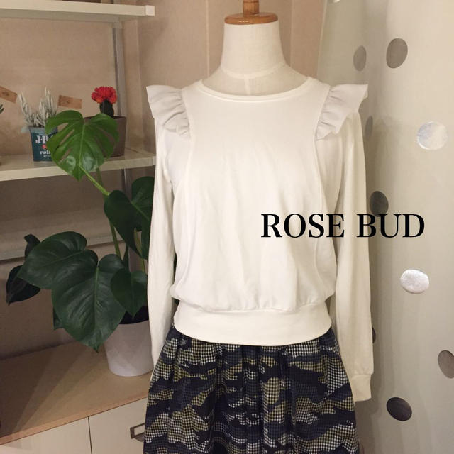 ROSE BUD(ローズバッド)のROSEBUDフリルカットソー レディースのトップス(カットソー(長袖/七分))の商品写真