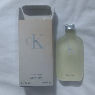 シーケーカルバンクライン(ck Calvin Klein)のカルバン クライン ck one 100ml☆オードトワレ(ユニセックス)